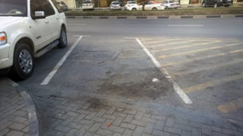 Parking spots needs to be clearly marked