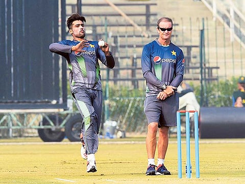 Former Pakistan batting coach Grant Flower (right)