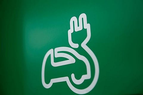 Widespread deployment of electric and charging stations is only one aspect of the sustainability evolution. Let's get started with the projects themselves.