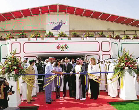 November 4, 2001: Dubai Air Show gets off to a colourful start