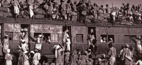 Dubai cafe sets stage for Indo-Pak peace song