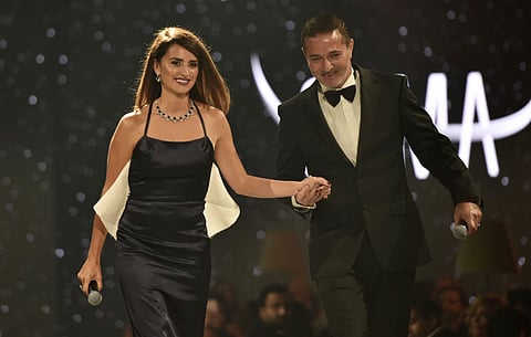 Hollywood star Penelope Cruz adds glitters to Damas collection