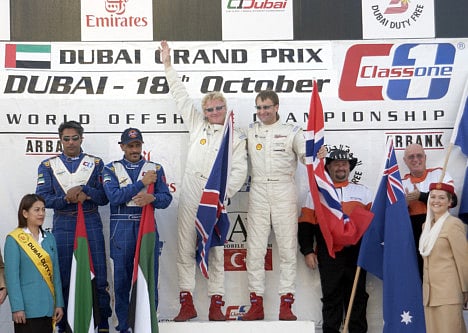 October 18, 2002: Spirit of Norway wins Dubai Grand Prix