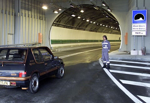 March 9, 2002: Mont Blanc tunnel re-opens