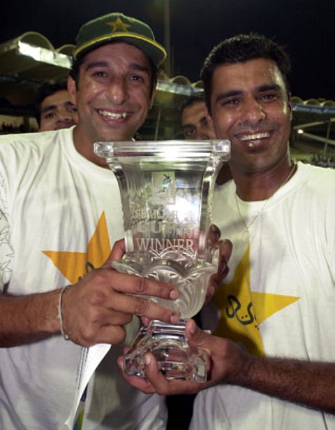 April 17, 2002: Pakistan win Sharjah Cup
