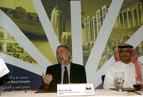 May 28, 2002: Emaar announces free-hold ownership