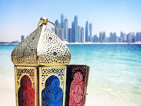 Facebook.com/Fairmont The Palm