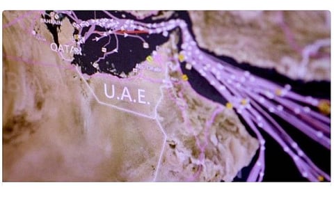 REUTERS/Thomas White/Illustration