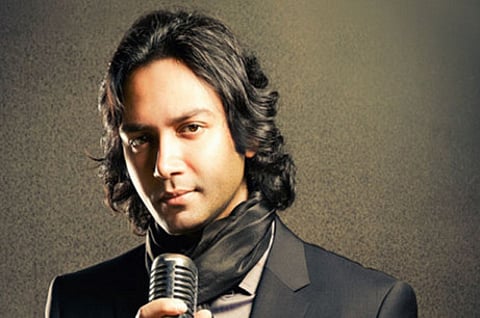 Canadian singer Nofel Izz to sing for Bollywood