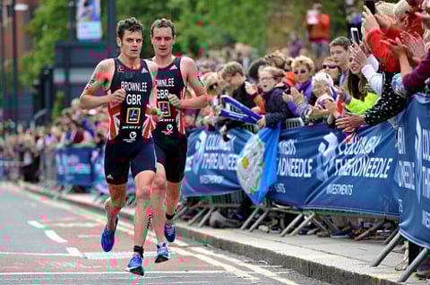 Brownlee Brothers return to Abu Dhabi World Triathlon