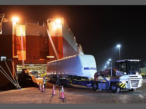 A Dubai Metro train being offloaded: 15 out of the 50 new locomotives are joining the new Route 2020. The rest will roll on the Green and Red Lines.