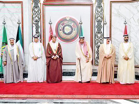 Shaikh Mohammad with King Salman, Shaikh Sabah, Hamad Bin Eisa, Fahad Bin Mahmoud Al Saeed and Sultan Al Muraikhi during the summit.