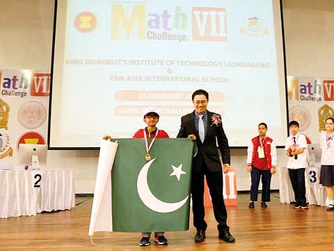 Pakistani kid wins gold in global mathematics competition