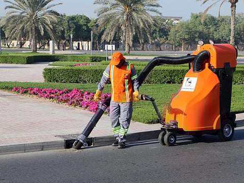 New environmentally-friendly vacuum cleaners on Dubai roads