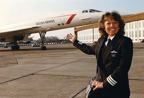 March 25, 1993: Woman pilot flies into the record books