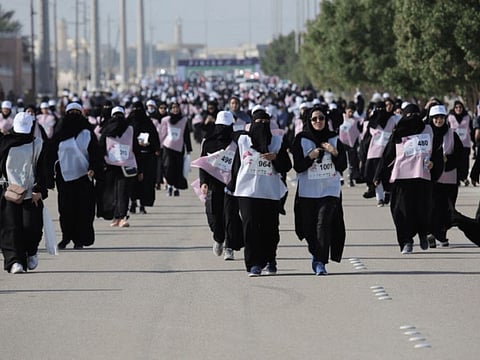 Saudi Arabia holds 3km race for women