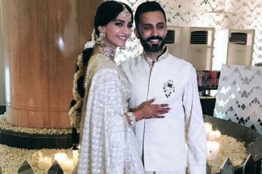 Sonam Kapoor celebrates sangeet in shades of white