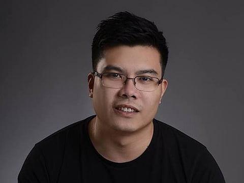 Filipino stuck at petrol station for 45 minutes thanks staff for help