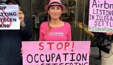 Israel denies entry to Jewish-American boycott activist