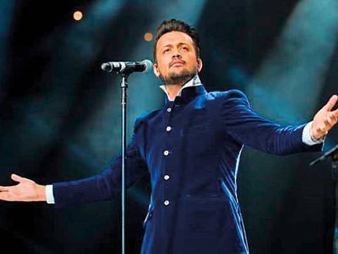 Atif Aslam criticised for Indian songs at Pakistan Day concert