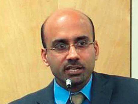 Dismissal of economist sparks Twitter outrage in Pakistan