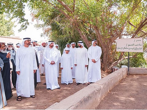 Shaikh Mohammad Bin Zayed Al Nahyan visits Oud Al Raha in Um Gafa, an Acacia tree under which the late Shaikh Zayed Bin Sultan Al Nahyan rested during his visit to Al Ain in 1978.