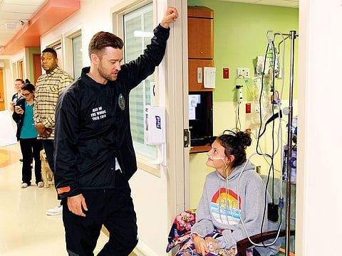 Justin Timberlake visiting patients at HCA Healthcare’s Methodist Children’s Hospital.