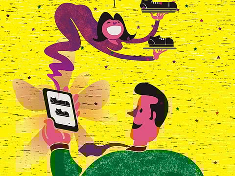 Customer service should not be limited to answering calls and then trying to solve problems. The best way would still be the face-to-face. Image for ilustrative purposes.