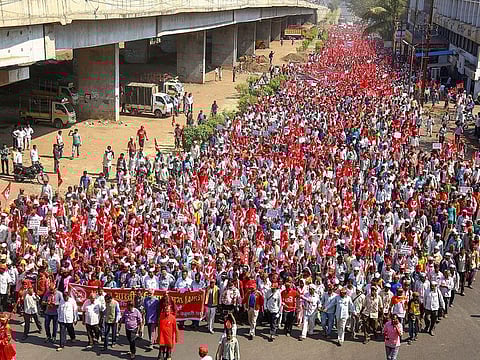 Akhil Bharatiya Kisan Sabha members during their Nashik to Mumbai protest march to press for their various demands, in Nashik, Thursday, February 21, 2019.