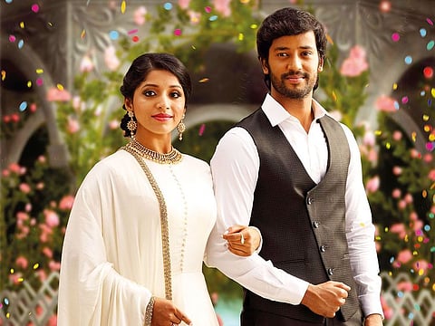 Kavya Suresh and Umapathy Ramiah in ‘Thirumanam’.