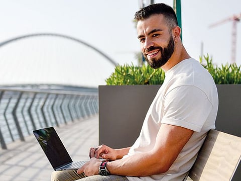 Online entrepreneur Matthew Lepre is currently enjoying Dubai’s high-life and learning more about Emirati culture.