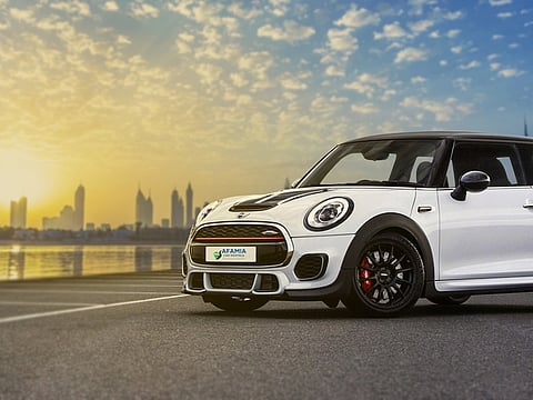 Afamia began with the entrepreneurial vision of Fadi Swaid, who hopes to launch more auto-related businesses in Dubai. By 2020, Afamia Car Rentals will run side-by-side with a car spa (car wash), an automechanical workshop and auto accessories shops