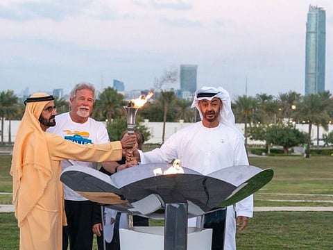 Shaikh Mohammad Bin Rashid and Shaikh Mohammad Bin Zayed with the Flame of Hope