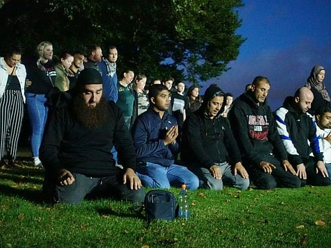 Journalist @JeromeTaylor shared pictures of the human chain