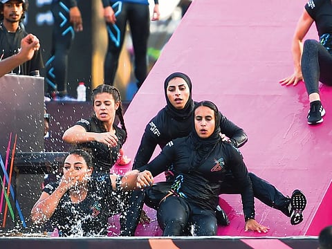The F3 Team, winners of the Female Final, tackling their obstacle course at the Kite Beach Jumeirah. They completed the obstacle course in 22 minutes.