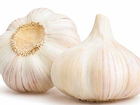 Dubai Municipality has denied the rumours that Chinese garlic was injected with a chemical substance called methyl bromide.