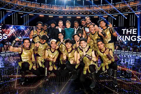 The Kings (l-r center), Ne-Yo, Derek Hough, Jennifer Lopez and Scott Evans