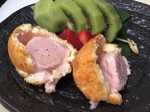 The ice cream is deep fried and served with fruits at Atisuto