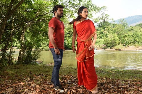 ‘Neeya 2’, a snake saga, is a romantic thriller