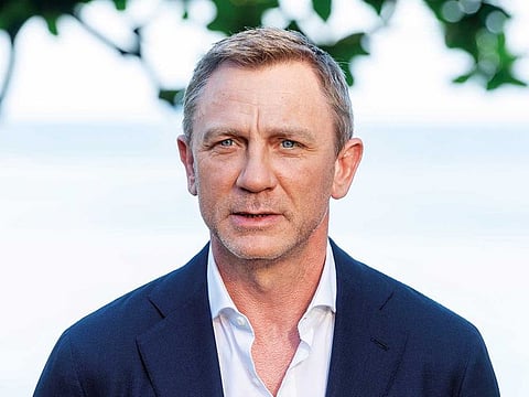 Daniel Craig