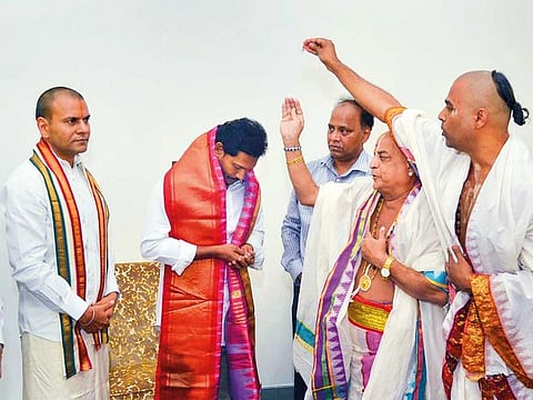 YSR Congress president Y S Jaganmohan Reddy being blessed by Vedic scholars at his residence, in Guntur after the party’s good showing in the Lok Sabha and Assembly elections.
