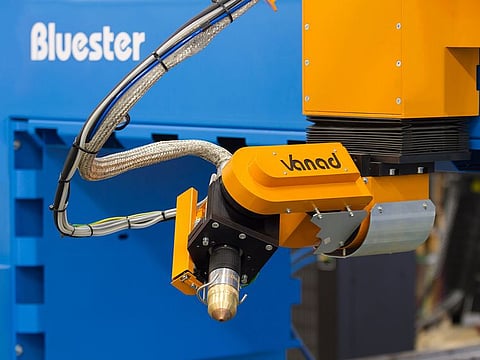 The Vanad Bluester machine is used for heavy operations and allows cutting of material of thickness up to 400mm