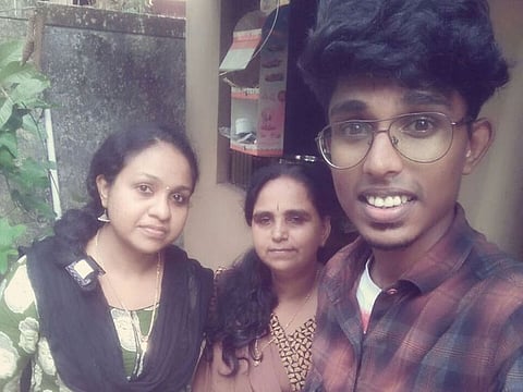 Gokul Sreedhar with his mother Mini (center) and cousin Mahalekshmi