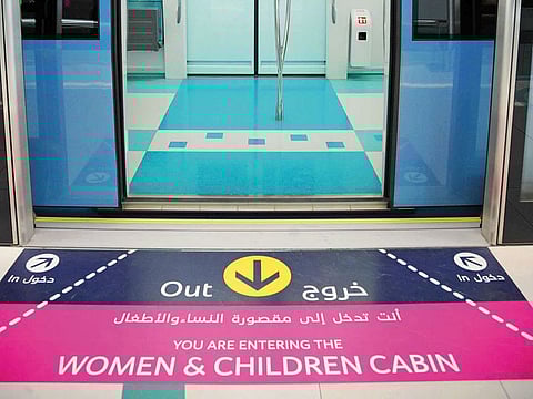 The women and children’s cabin in a metro train. The Roads and Transport Authority (RTA) on Tuesday morning tweeted that the change comes to “facilitate your mobility” and for setting comfort as a priority.