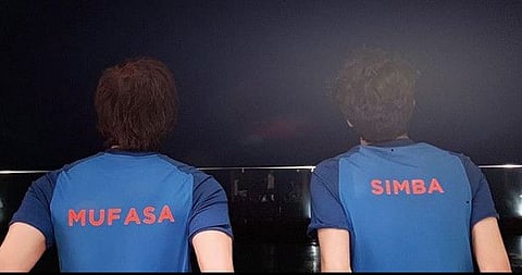 Shah Rukh Khan and son Aryan get into ‘Lion King’ mode