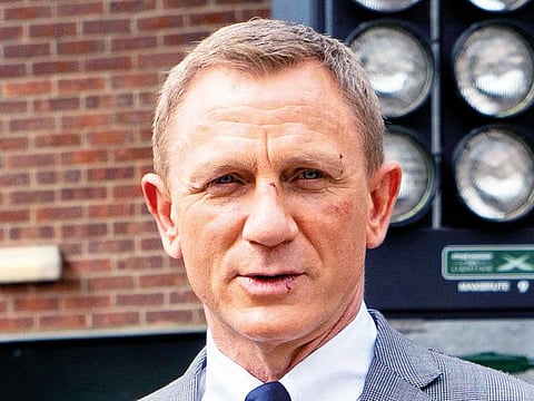 Daniel Craig