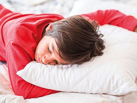 A vacation mindset and travel contribute to children going to bed late, and its hard to sleep on time when school reopens.