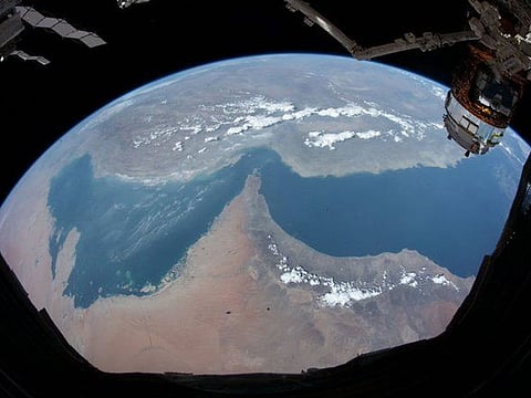 This photo was shared by Hazzaa on his Twitter account