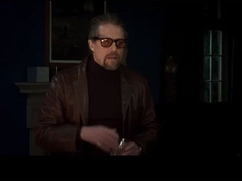 Hugh Grant, Matthew McConaughey, Charlie Hunnam are ‘The Gentlemen’ in new film