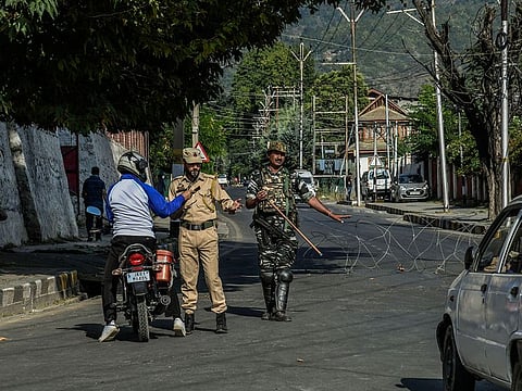 Two months after the Indian government revoked Kashmir’s autonomy and imposed harsh security measures across the Kashmir Valley, doctors and patients there say the crackdown has taken many lives, in large part because of a government-imposed communication blackout, including shutting down the internet.